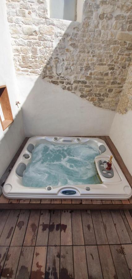 L'Acqua Dolce - La Rochelle - Ile De Re - Jacuzzi Apartment Екстериор снимка