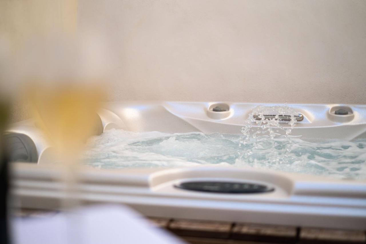 L'Acqua Dolce - La Rochelle - Ile De Re - Jacuzzi Apartment Екстериор снимка